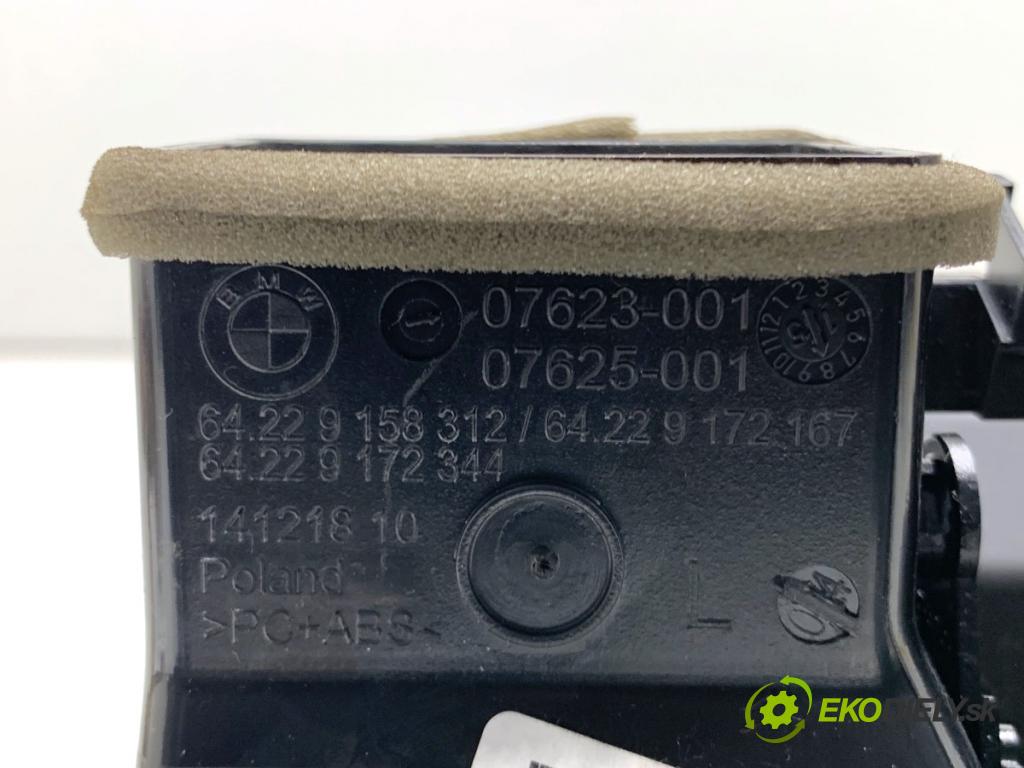 BMW F10 sedan 2015 160 kW 525 d xDrive 1995 Mriežky kúrenia zad 9158312