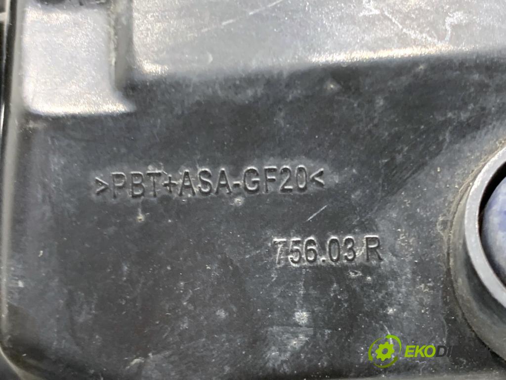 BMW F10 sedan 2015 160 kW 525 d xDrive 1995 Hmlové svetlo, hmlovka pravy predný