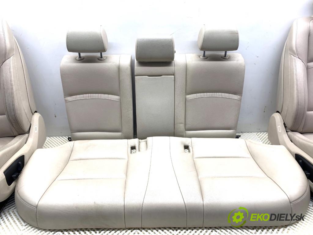 BMW F10 sedan 2015 160 kW 525 d xDrive 1995 Sedadlá, sedačky Sedadlo bočné