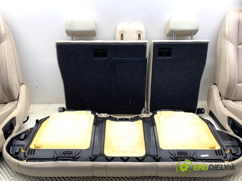 BMW F10 sedan 2015 160 kW 525 d xDrive 1995 Sedadlá, sedačky Sedadlo bočné
