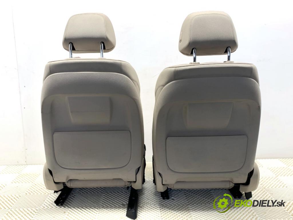 BMW F10 sedan 2015 160 kW 525 d xDrive 1995 Sedadlá, sedačky Sedadlo bočné