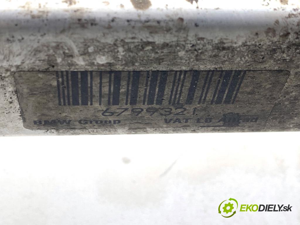 BMW F10 sedan 2015 160 kW 525 d xDrive 1995 výztuha pod motor 6793017 (Přední výztuha)