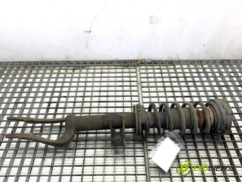 BMW F10 sedan 2015 160 kW 525 d xDrive 1995 Tlmič pravy predný ZE 6789362