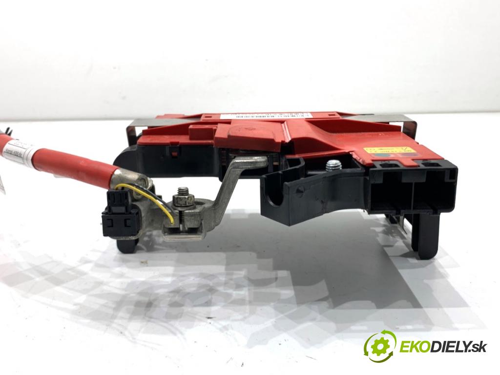 BMW F10 sedan 2015 160 kW 525 d xDrive 1995 svorka plus 9240490