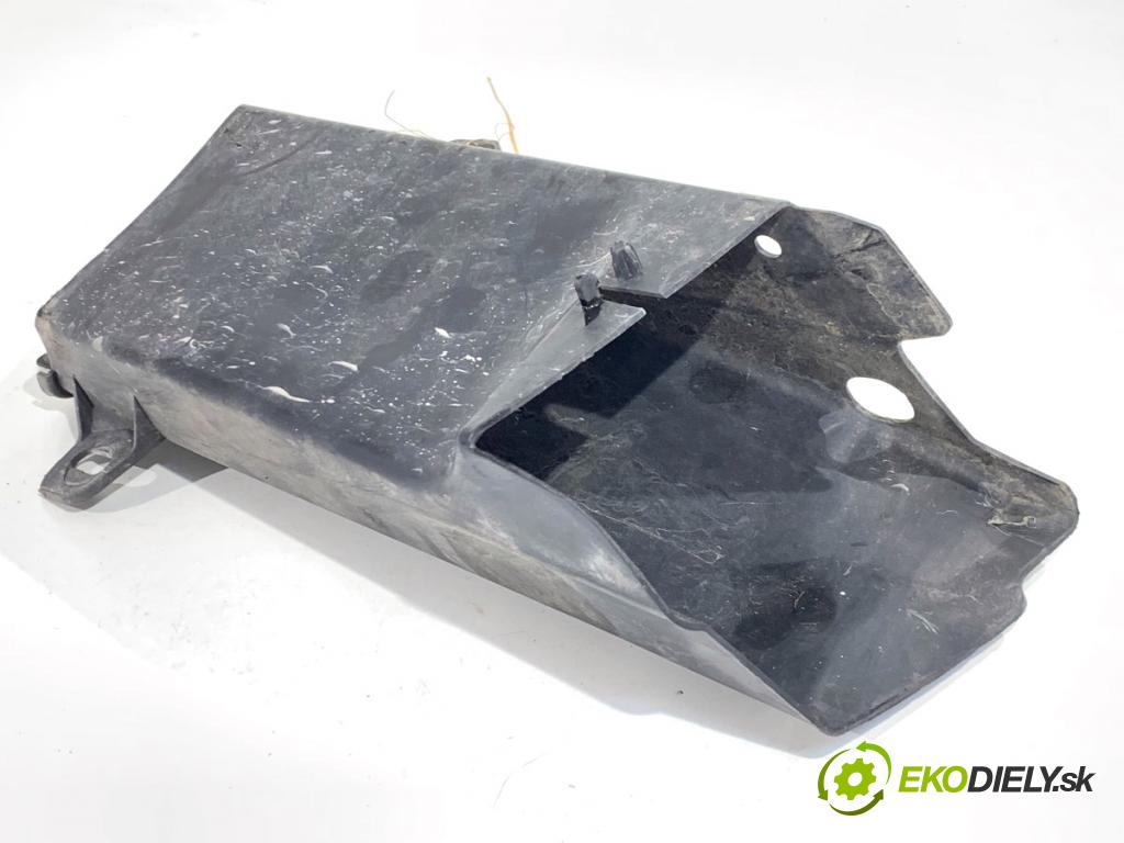 BMW F10 sedan 2015 160 kW 525 d xDrive 1995 Volant vzduchu 7331783