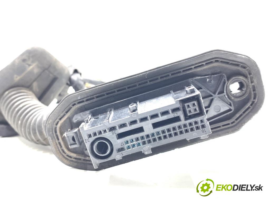 BMW F10 sedan 2015 160 kW 525 d xDrive 1995 Káblovačka Dvere predný ľavy 9291018