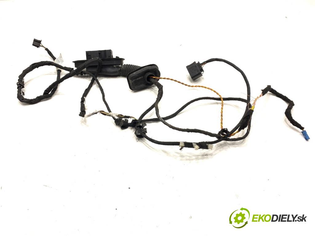 BMW F10 sedan 2015 160 kW 525 d xDrive 1995 Káblovačka Dvere zad ľavy 9312735