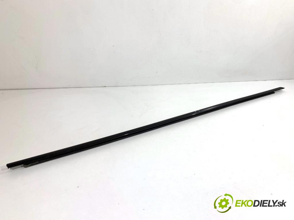 BMW F10 sedan 2015 160 kW 525 d xDrive 1995 Lišta Sbírání: predný pravy