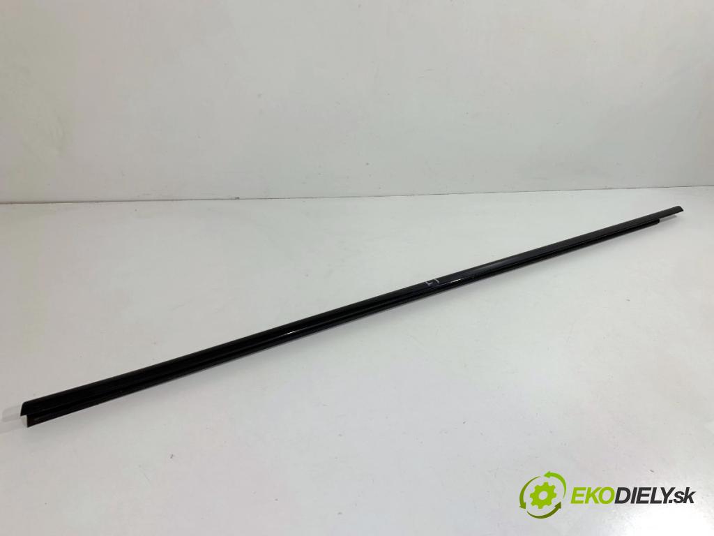 BMW F10 sedan 2015 160 kW 525 d xDrive 1995 Lišta Sbírání: zad ľavy