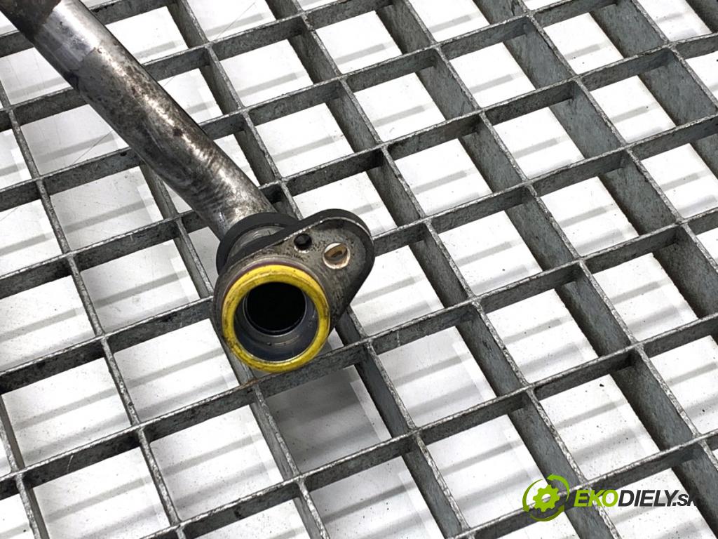 BMW F10 sedan 2015 160 kW 525 d xDrive 1995 rúrka klimatizácie 9250708 (Rúrka klimatizácie)