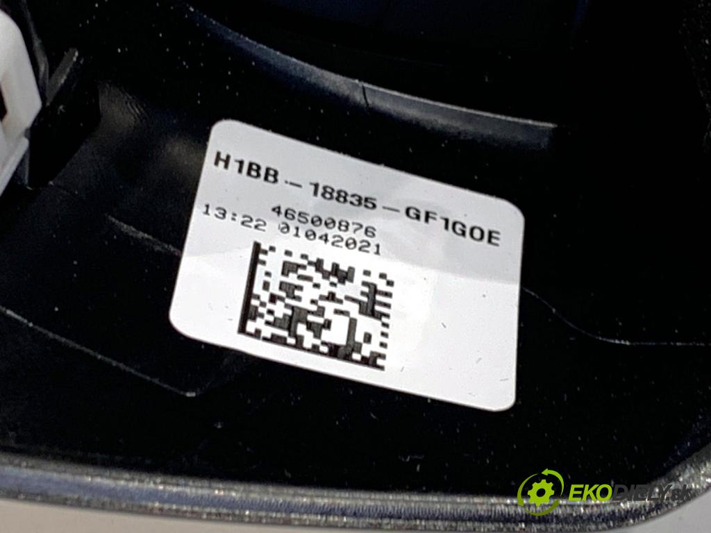 FORD FIESTA MK8 liftback 2021 55 kW 1.1 Ti-VCT 1084 lišty kryt H1BB-18835 H1BB-A018B08 (Lišta)