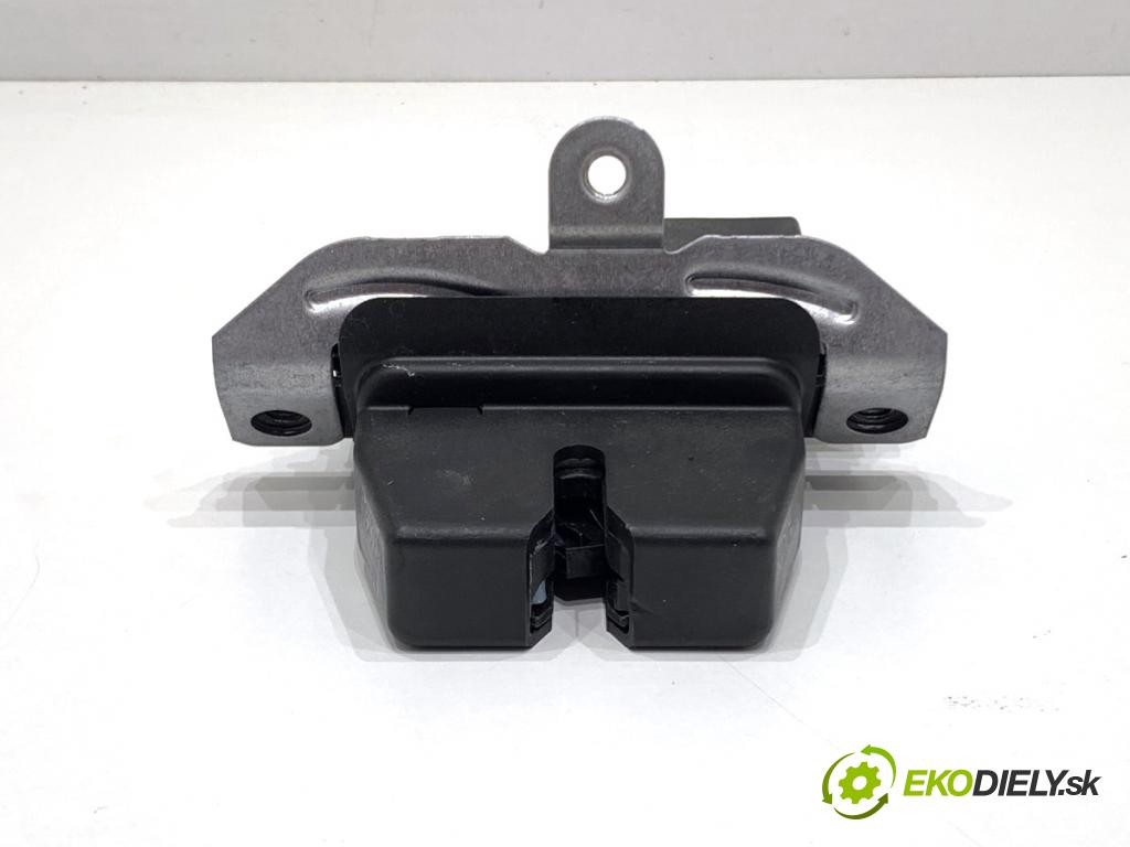 FORD FIESTA MK8 liftback 2021 55 kW 1.1 Ti-VCT 1084 zámok dverí zad H1BA-N442A66-AB