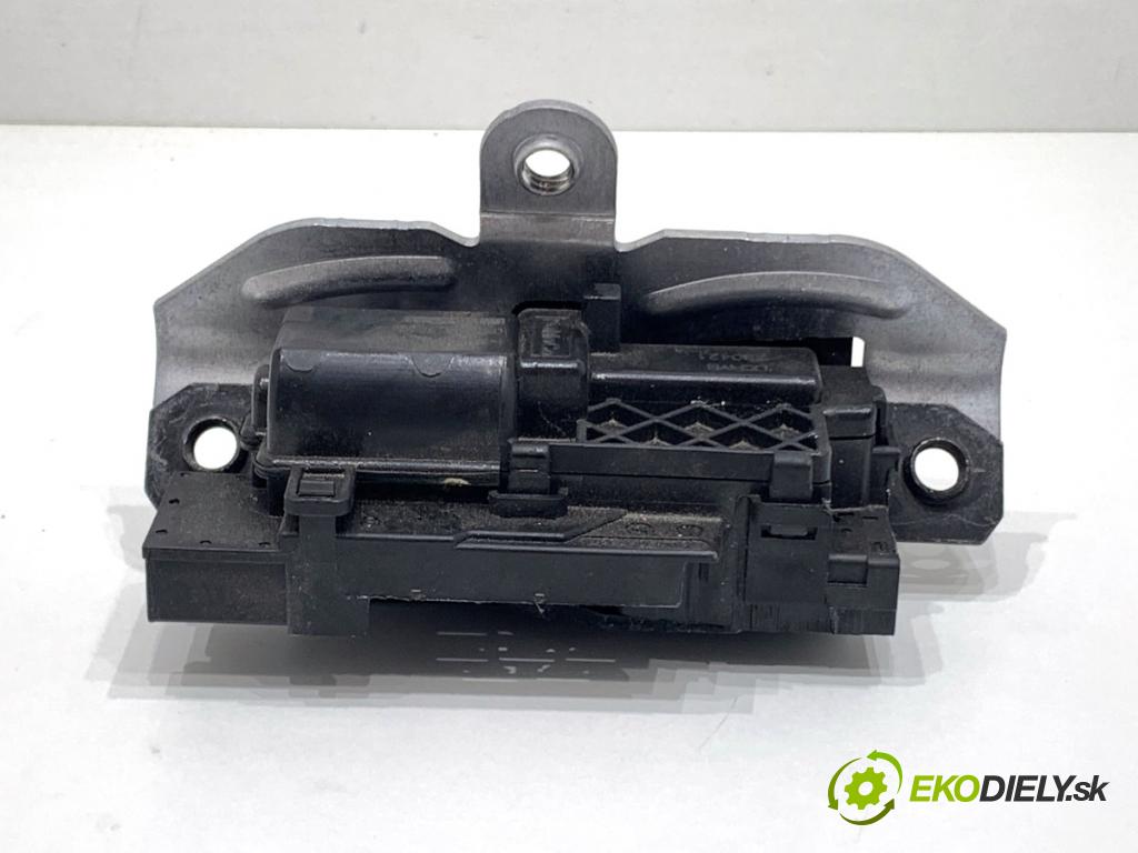 FORD FIESTA MK8 liftback 2021 55 kW 1.1 Ti-VCT 1084 zámok dverí zad H1BA-N442A66-AB