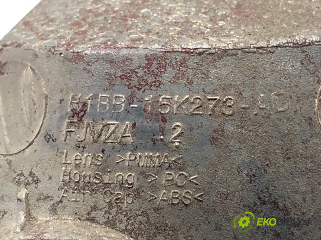 FORD FIESTA MK8 liftback 2021 55 kW 1.1 Ti-VCT 1084 světlo nárazníka levý zadní část mlhové H1BB-15K273-AD