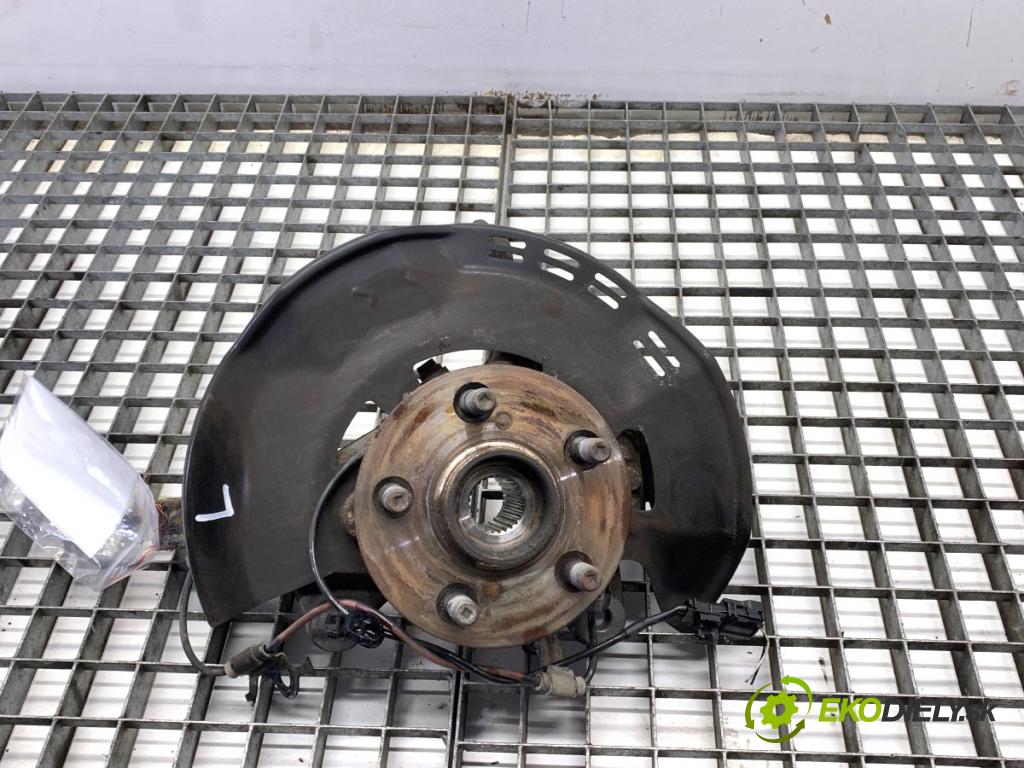 TOYOTA YARIS IV liftback 2022 92 kW 1.5 (MXPA11) 1490 náboj ľavy predný 