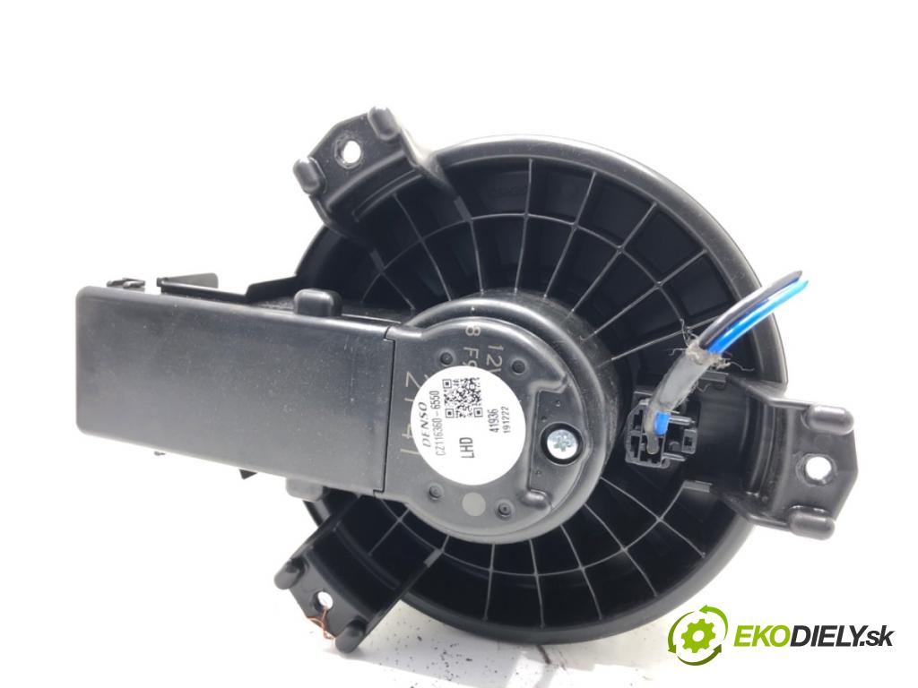 TOYOTA YARIS IV liftback 2022 92 kW 1.5 (MXPA11) 1490 ventilátor kúrenia CZ116360-6550
