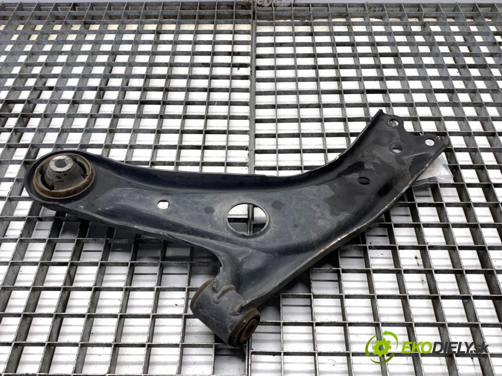 TOYOTA YARIS IV liftback 2022 92 kW 1.5 (MXPA11) 1490 Rameno pravy predný 48605-K0020