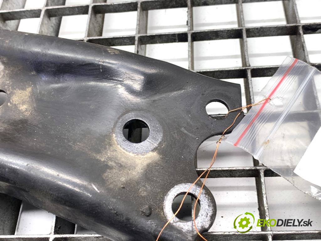 TOYOTA YARIS IV liftback 2022 92 kW 1.5 (MXPA11) 1490 Rameno pravy predný 48605-K0020