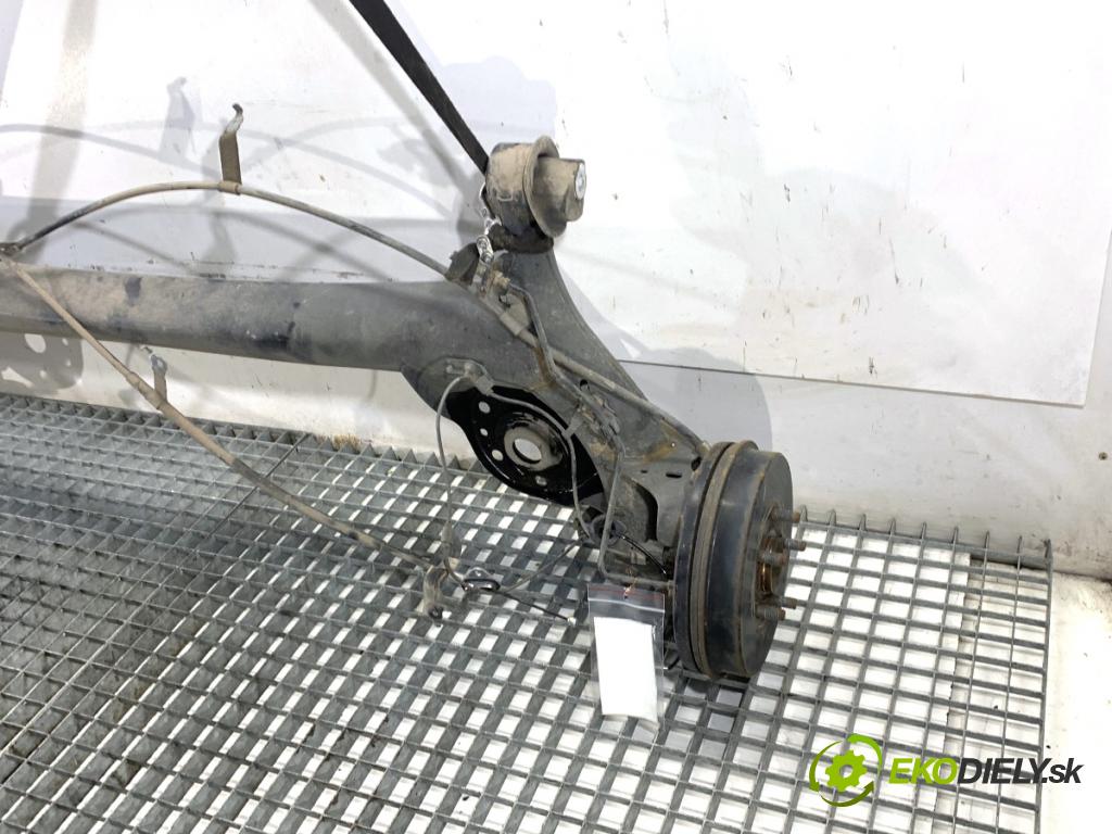 TOYOTA YARIS IV liftback 2022 92 kW 1.5 (MXPA11) 1490 Výstuha zad