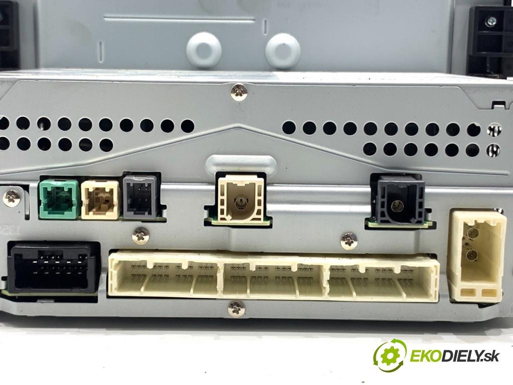 TOYOTA YARIS IV liftback 2022 92 kW 1.5 (MXPA11) 1490 RADIO Dislpej 86140-0D601