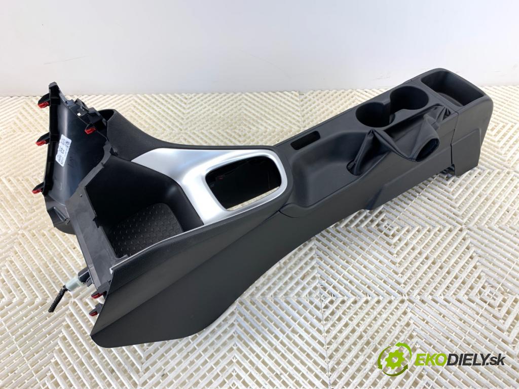 TOYOTA YARIS IV liftback 2022 92 kW 1.5 (MXPA11) 1490 Tunel stredový  (Stredový tunel)