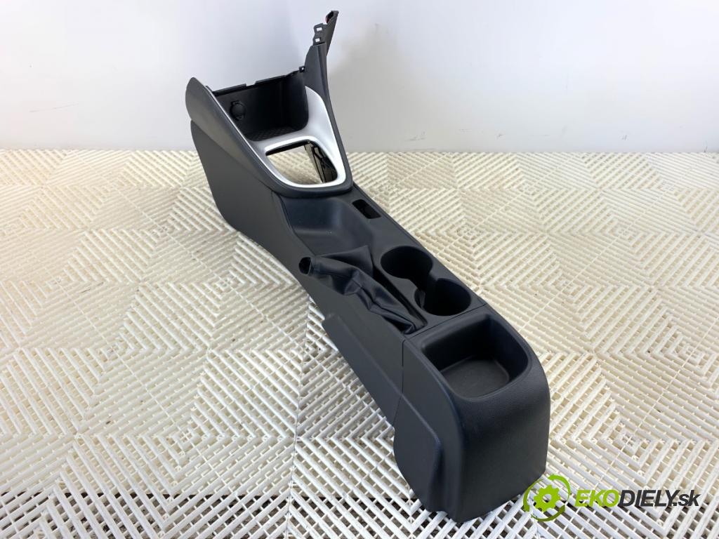 TOYOTA YARIS IV liftback 2022 92 kW 1.5 (MXPA11) 1490 Tunel stredový  (Stredový tunel)