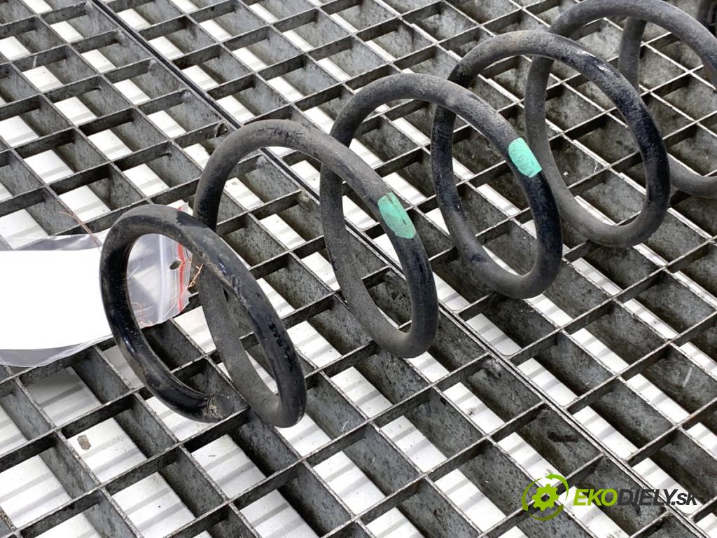 TOYOTA YARIS IV liftback 2022 92 kW 1.5 (MXPA11) 1490 Pružina zad  (Kľučka dverí ostatné)