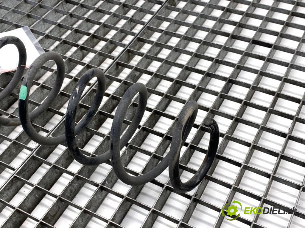 TOYOTA YARIS IV liftback 2022 92 kW 1.5 (MXPA11) 1490 Pružina zad  (Kľučka dverí ostatné)