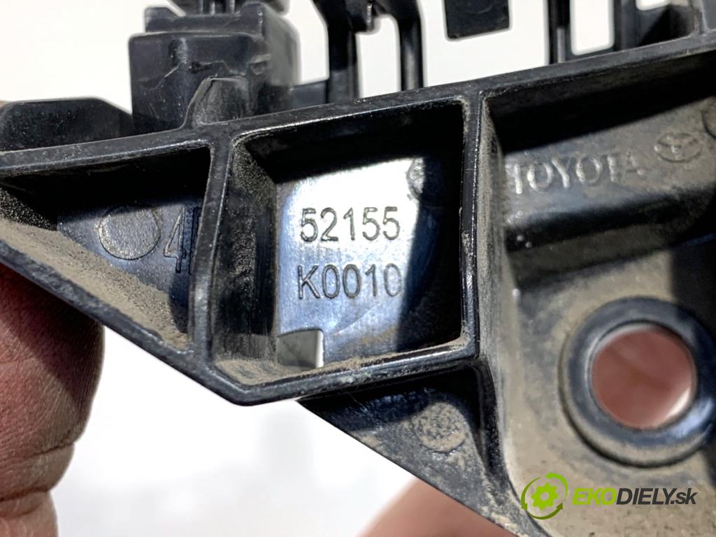 TOYOTA YARIS IV liftback 2022 92 kW 1.5 (MXPA11) 1490 Úchyt nárazníka pravy zad 52575-K0020