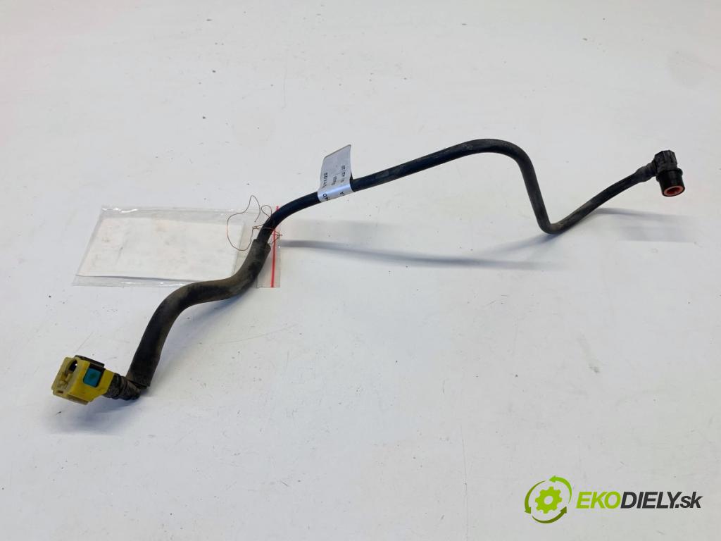 TOYOTA YARIS IV liftback 2022 92 kW 1.5 (MXPA11) 1490 Rúrka PALIVO: 77209-K0040