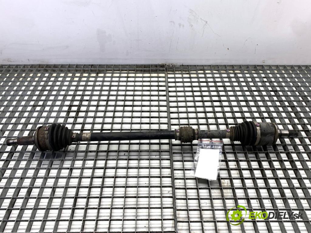 TOYOTA YARIS IV liftback 2022 92 kW 1.5 (MXPA11) 1490 Poloos pravy predný 43410-K0040