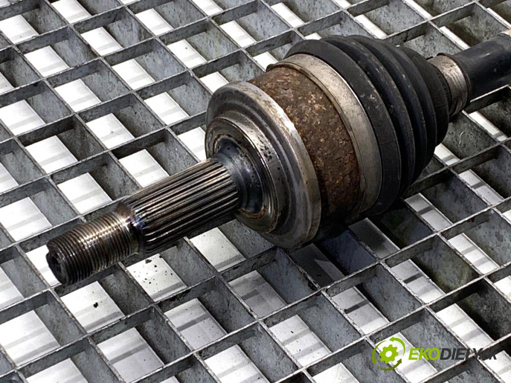 TOYOTA YARIS IV liftback 2022 92 kW 1.5 (MXPA11) 1490 Poloos ľavy predný