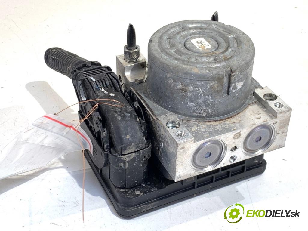 TOYOTA YARIS IV liftback 2022 92 kW 1.5 (MXPA11) 1490 pumpa ABS 44540-0D740 (Pumpa ABS)