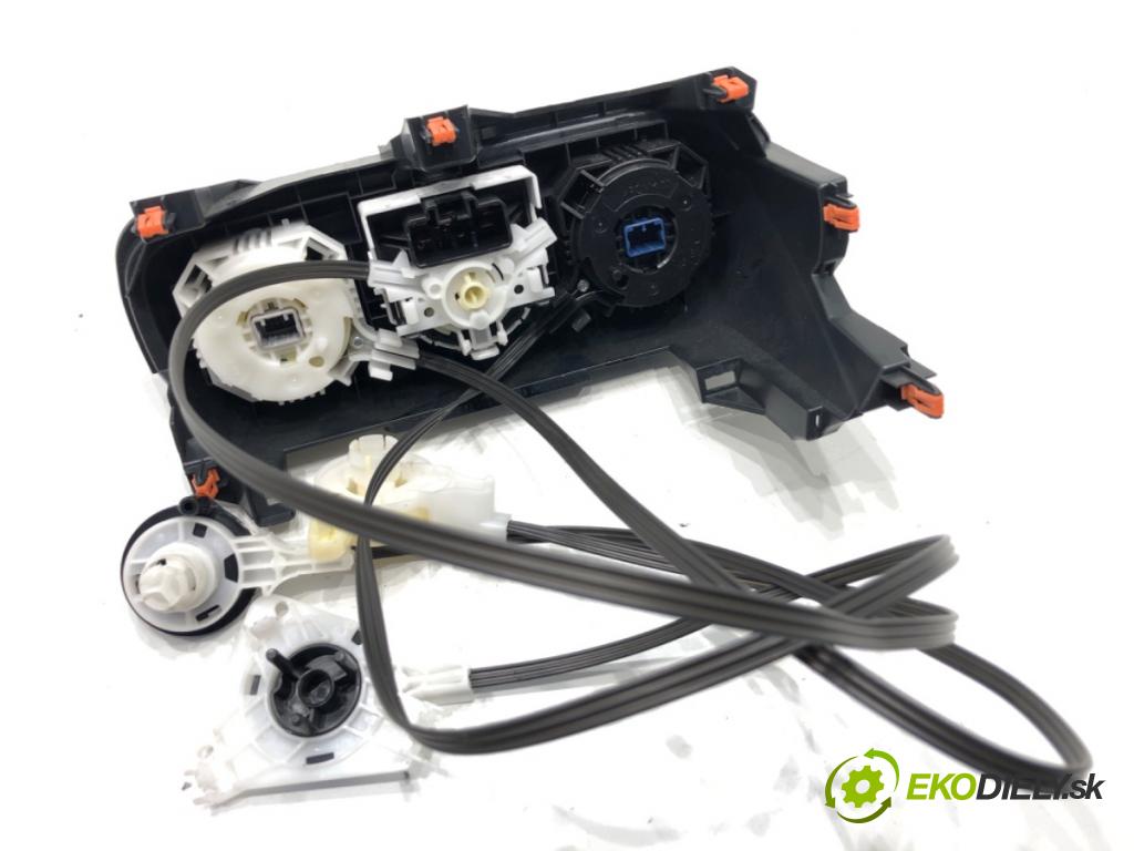 TOYOTA YARIS IV liftback 2022 92 kW 1.5 (MXPA11) 1490 Panel ovládania kúrenia 55406-K0030 (Prepínacie páčky pod volantom)