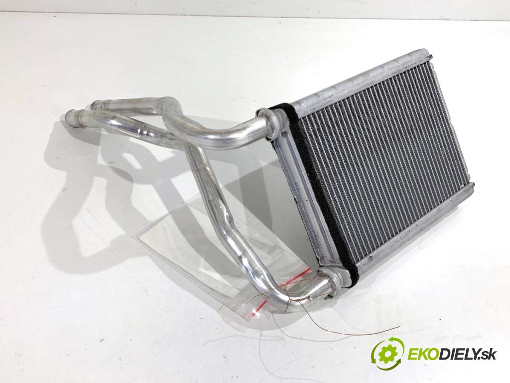 TOYOTA YARIS IV liftback 2022 92 kW 1.5 (MXPA11) 1490 Výhrevné teleso, radiátor kúrenia  (Radiátor kúrenia)