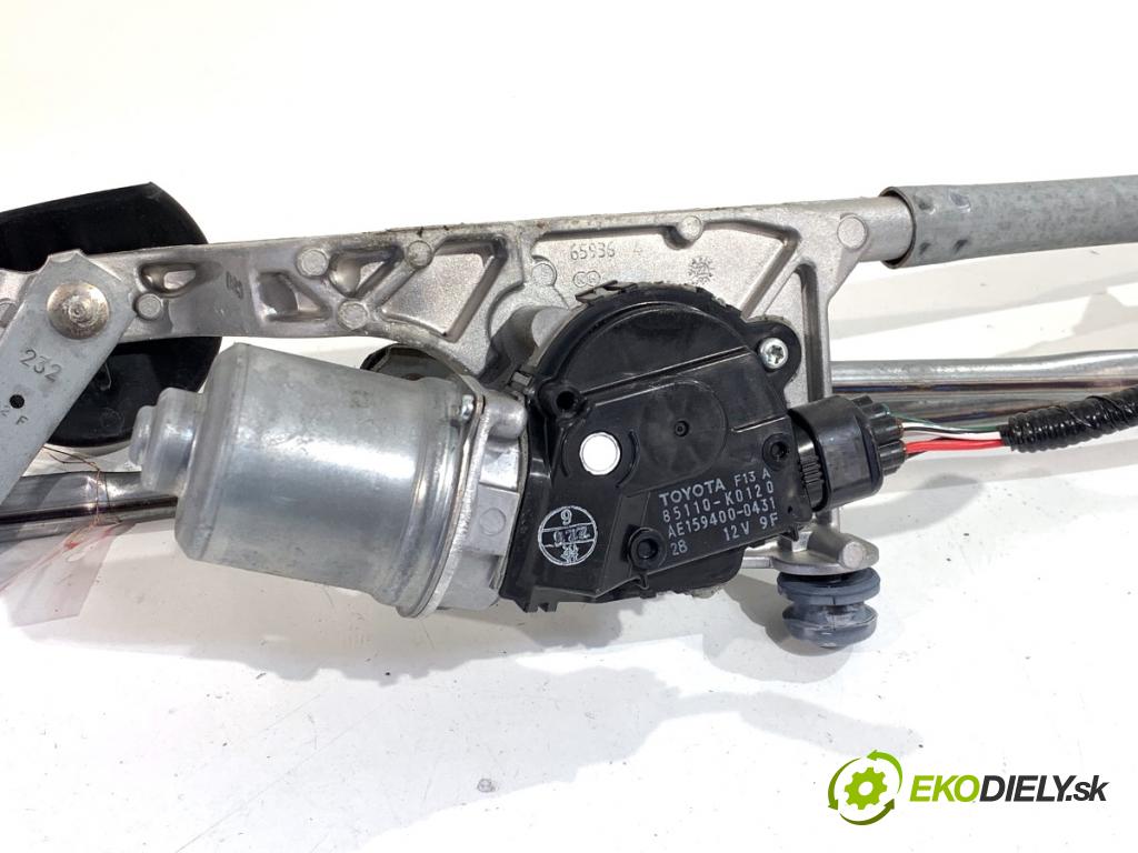 TOYOTA YARIS IV liftback 2022 92 kW 1.5 (MXPA11) 1490 Mechanizmus stieračov predný 85110-K0120 (Motorček stieračov predný)