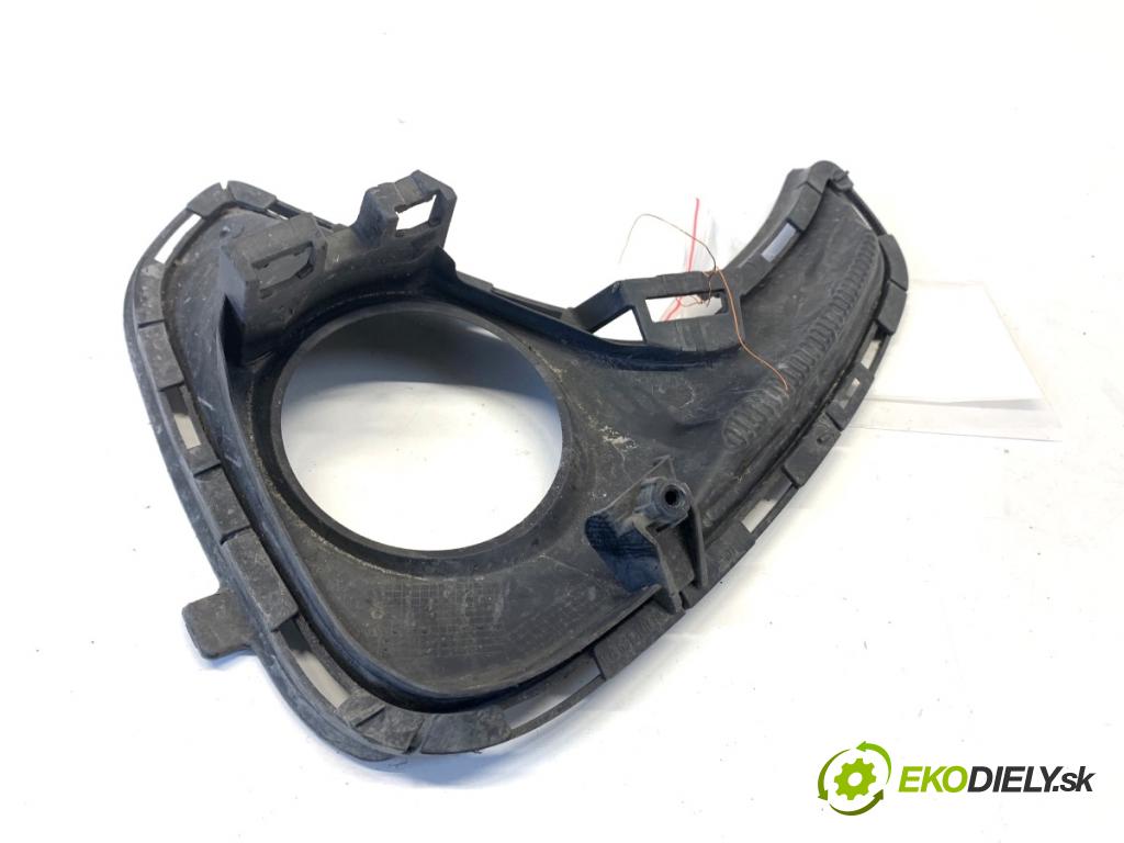 TOYOTA YARIS IV liftback 2022 92 kW 1.5 (MXPA11) 1490 Mriežky nárazníka pravy predný 52112-0D250