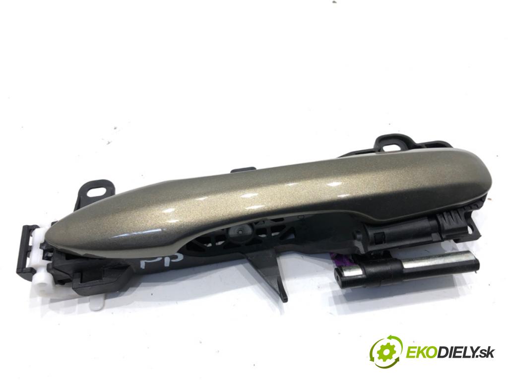 TOYOTA YARIS IV liftback 2022 92 kW 1.5 (MXPA11) 1490 klika vnejší pravý přední část 