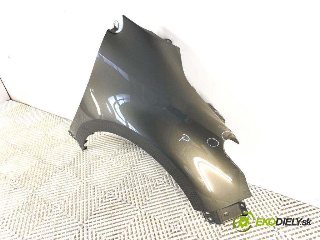 TOYOTA YARIS IV liftback 2022 92 kW 1.5 (MXPA11) 1490 Blatník pravy predný