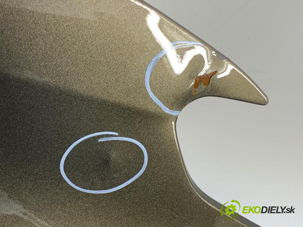 TOYOTA YARIS IV liftback 2022 92 kW 1.5 (MXPA11) 1490 Blatník pravy predný