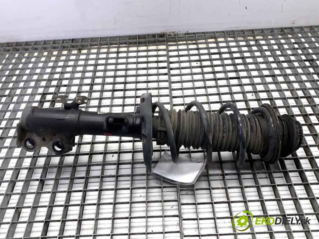 TOYOTA YARIS IV liftback 2022 92 kW 1.5 (MXPA11) 1490 Tlmič ľavy predný ZE 