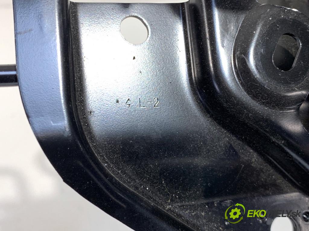 TOYOTA YARIS IV liftback 2022 92 kW 1.5 (MXPA11) 1490 Uchytenie ISOFIX