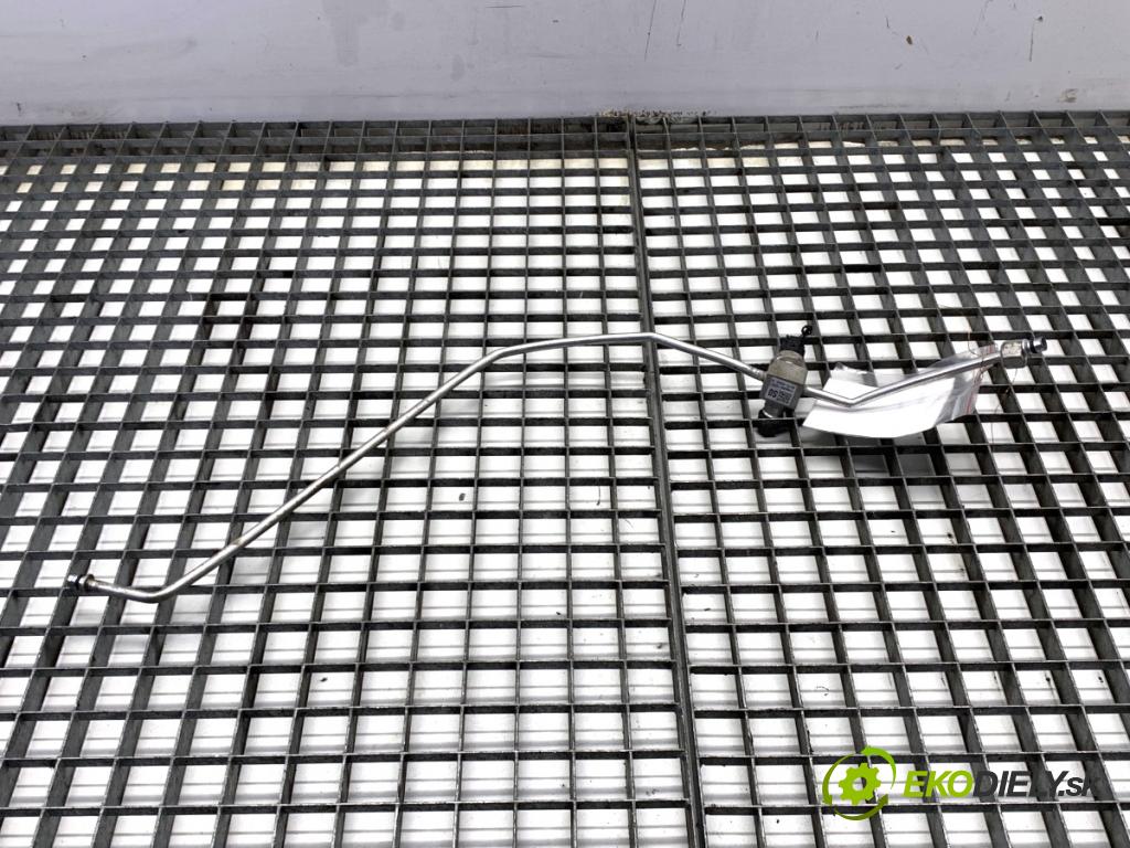 TOYOTA YARIS IV liftback 2022 92 kW 1.5 (MXPA11) 1490 rúrka klimatizácie 88710-K0040 (Rúrka klimatizácie)