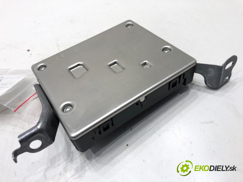 TOYOTA YARIS IV liftback 2022 92 kW 1.5 (MXPA11) 1490 modul telefónu 86740-0D031 (Řídící jednotka ostatní)