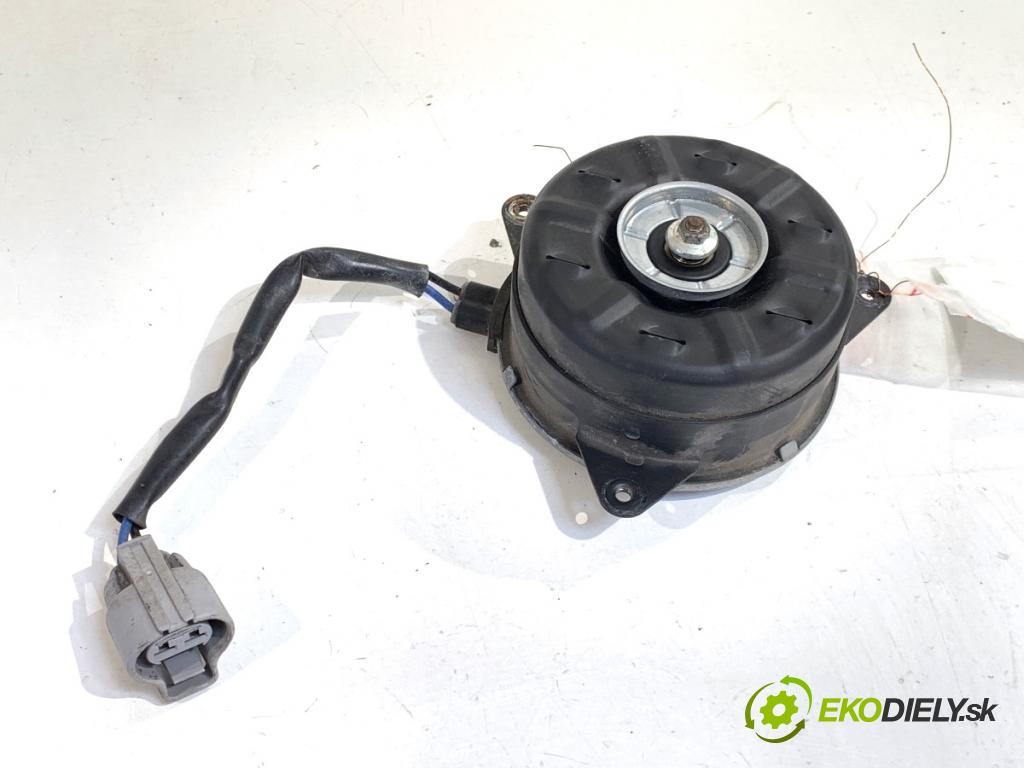 TOYOTA YARIS IV liftback 2022 92 kW 1.5 (MXPA11) 1490 Motor ventilátora chladiča 16363-K0030