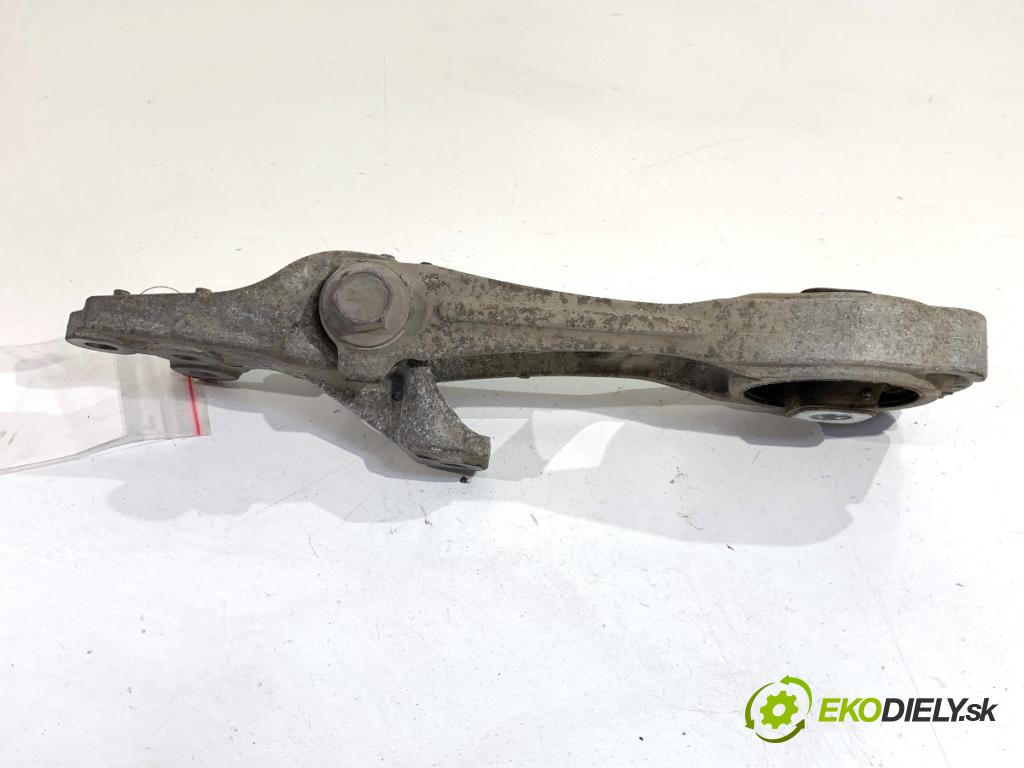 TOYOTA YARIS IV liftback 2022 92 kW 1.5 (MXPA11) 1490 Držiak prevodovky