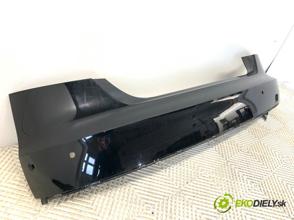 AUDI A8 D4 sedan 2015 368 kW 6.3 W12 quattro 6299 Nárazník zad  (Kľučka dverí ostatné)