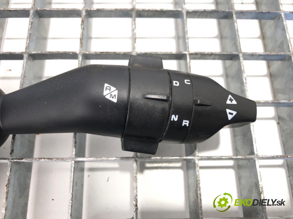 RENAULT TRUCKS T Platforma / podwozie 2020 338 kW T460 338 kW [460 KM] olej napędowy 2013 - 2022 10837 Prepínač 22007399