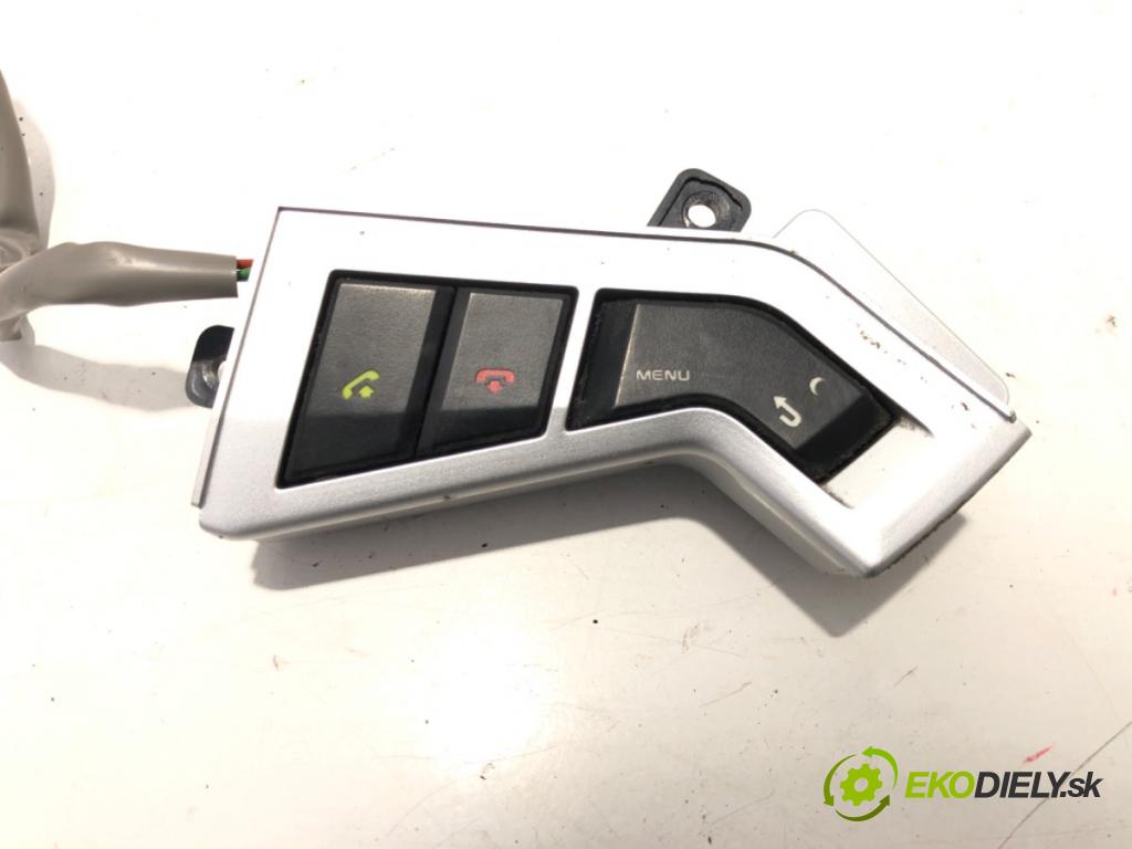 RENAULT TRUCKS T Platforma / podwozie 2020 338 kW T460 338 kW [460 KM] olej napędowy 2013 - 2022 10837 Prepínač ovládania 23283249