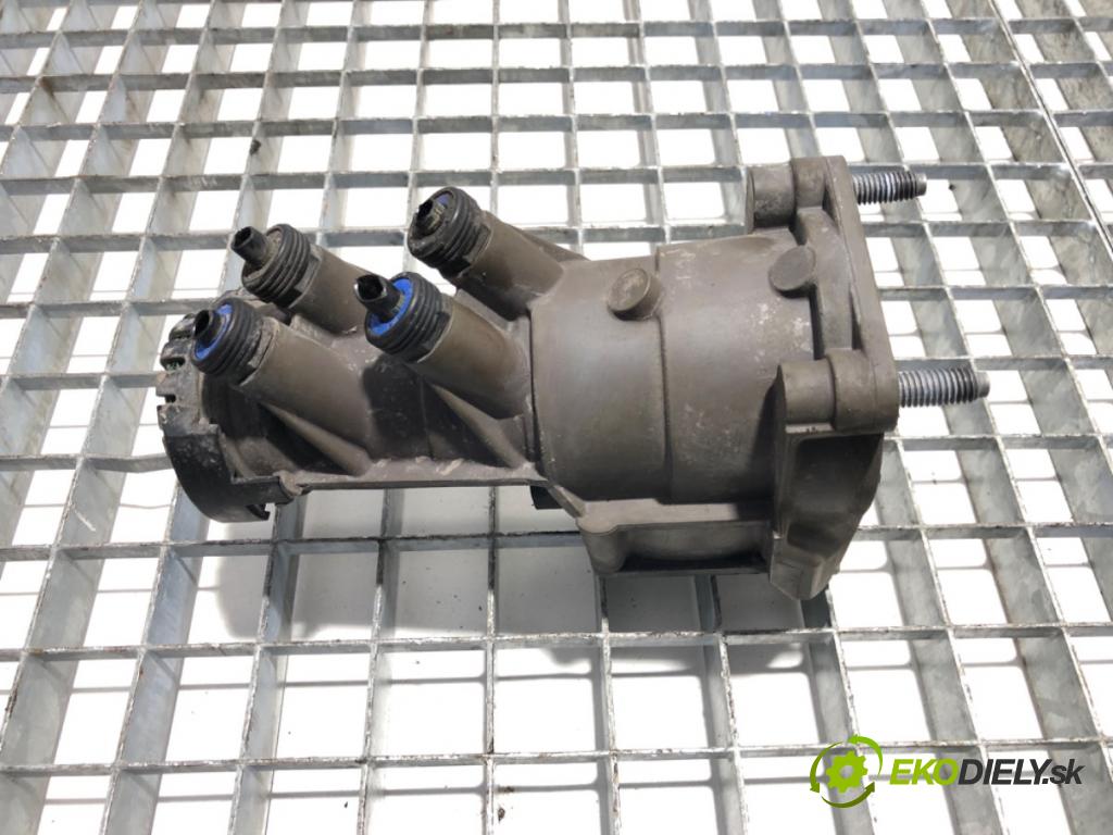 RENAULT TRUCKS T Platforma / podwozie 2020 338 kW T460 338 kW [460 KM] olej napędowy 2013 - 2022 10837 Ventil hlavný brzdy K046640